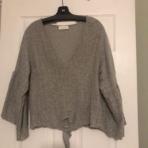 Grey v neck sweater